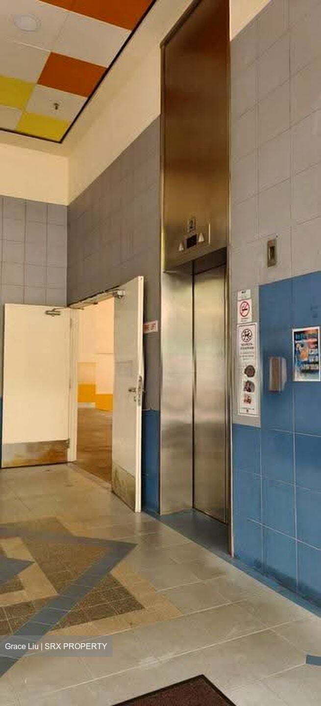 Heng Loong Building (D23), Factory #635439571